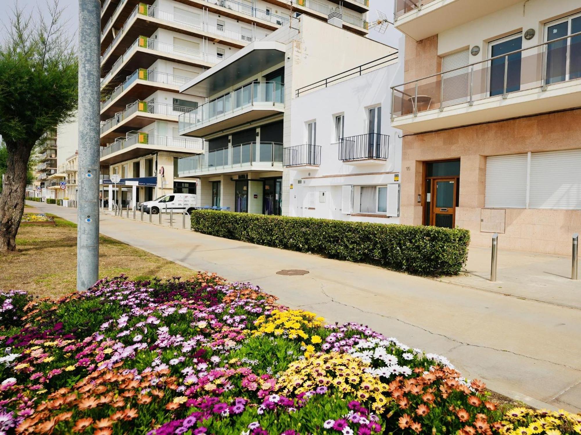 Апартаменты Mundet 2 Baix Terrassa Costabravasi Сан-Антонио-де-Калонже Экстерьер фото